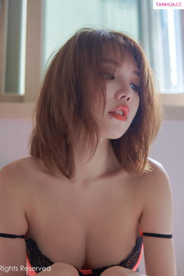 妮小妖  [XIUREN]高清写真图 2019.09.18 黄楽然第35张图片